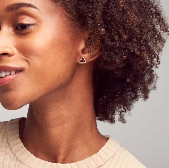 NEW Kendra Scott Perry Stud Earrings in Gold Raspberry Labradorite - Picture 3 of 6